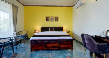 Collection O Mall Of Jaipur Formerly Madhu Pushp Bhawan Room Type - Super Deluxe Room Collection O Mall Of Jaipur Formerly Madhu Pushp Bhawan Room Type - Super Deluxe Room