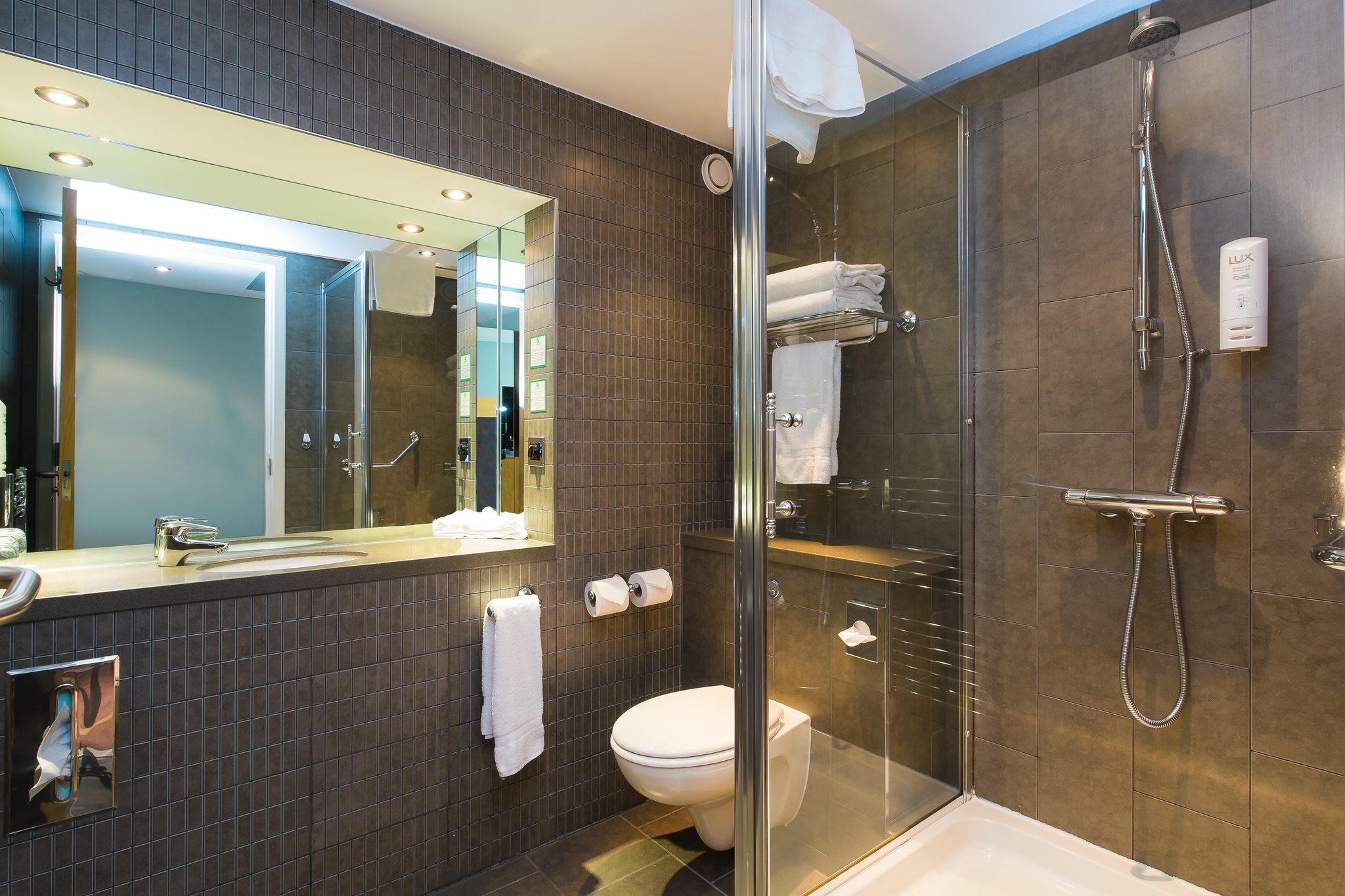 Holiday Inn ABERDEEN - WEST - Tap to explore photos