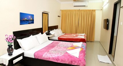 Hotel Bharani Room Type - Family AC Room