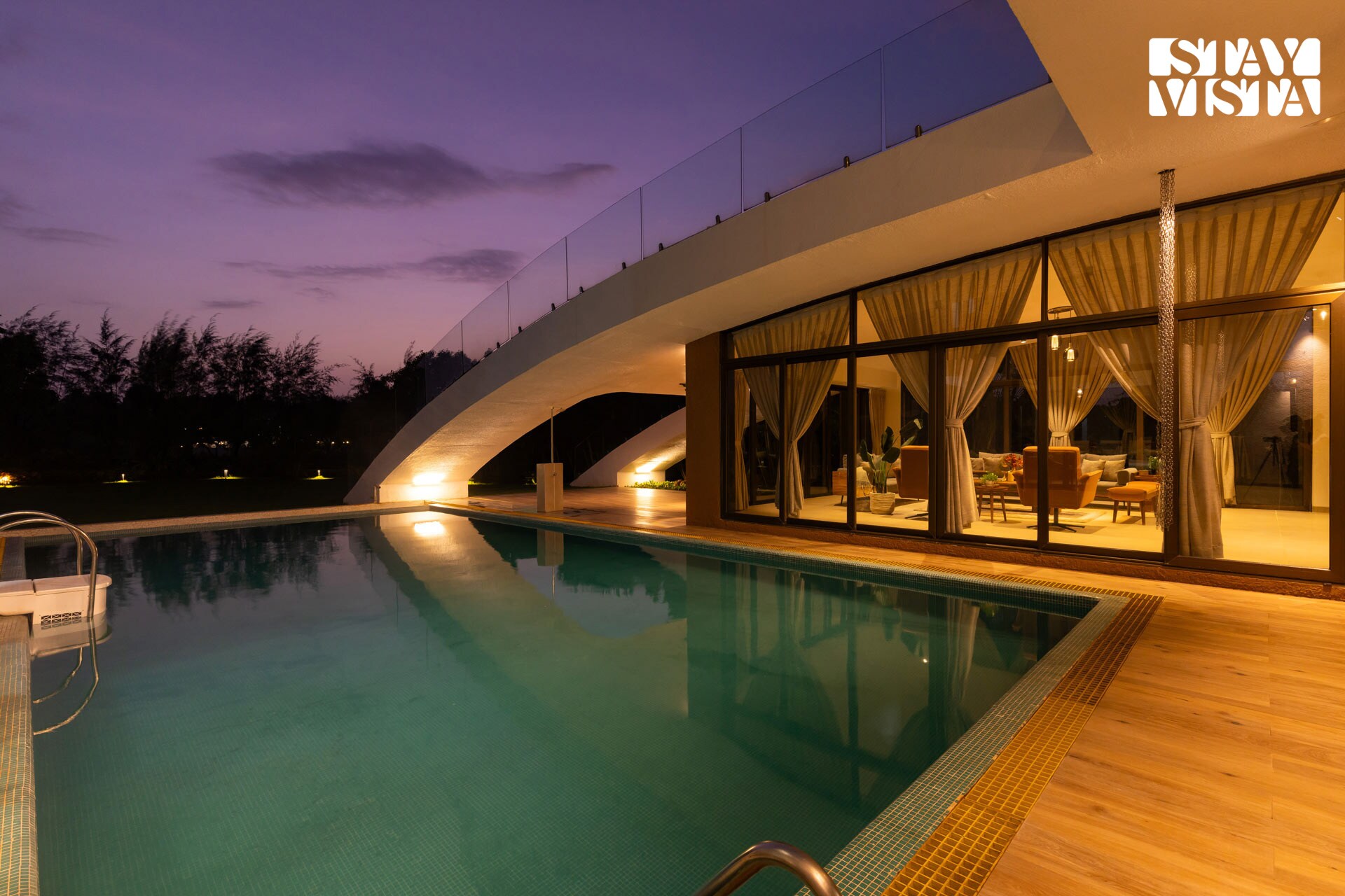 StayVista at Gardenea Collection - 12 BHK - Tap to explore photos