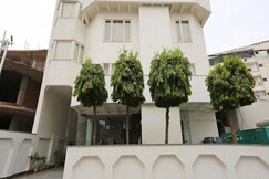 HOTEL ANAND PALACE- 400MTR from Railway Station