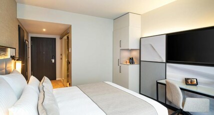 Leonardo Royal Hotel Cologne Bonn Airport Room Type - Deluxe Double