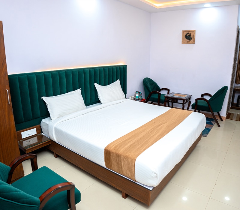 UTSAV HOTEL Bolpur Shantiniketan - Tap to explore photos