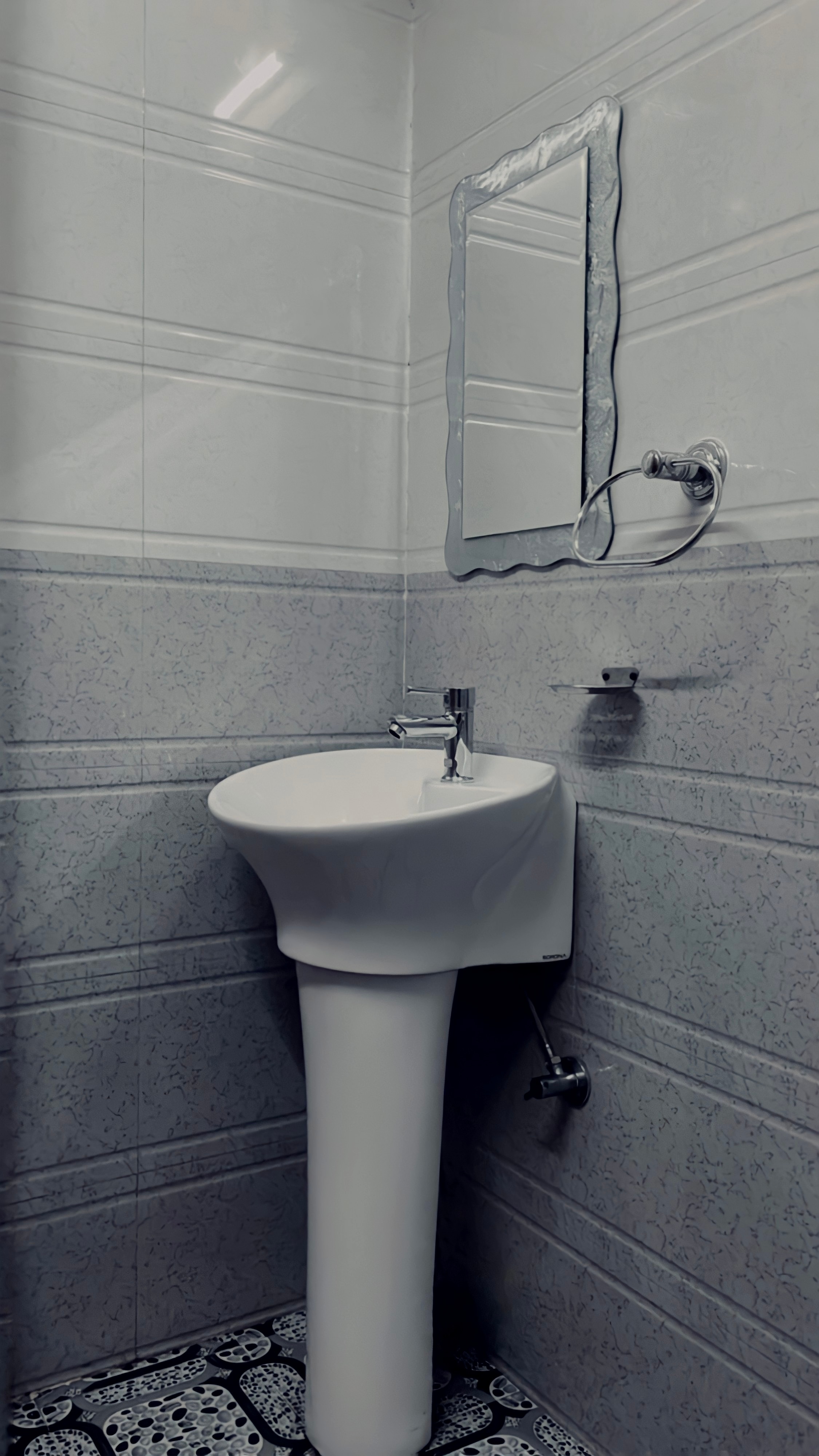 Stone Crest Homestay| Rooms & Caretaker - Tap to explore photos