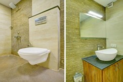 Address of Hotel Iris Grand