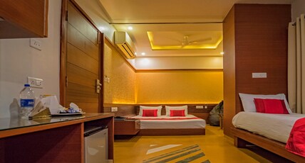 Uddhav Vilas A Family Hotel Room Type - Deluxe Triple Room Uddhav Vilas A Family Hotel Room Type - Deluxe Triple Room