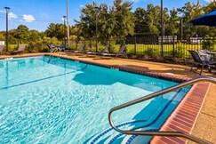 Best Western Plus Longview - University Hotel