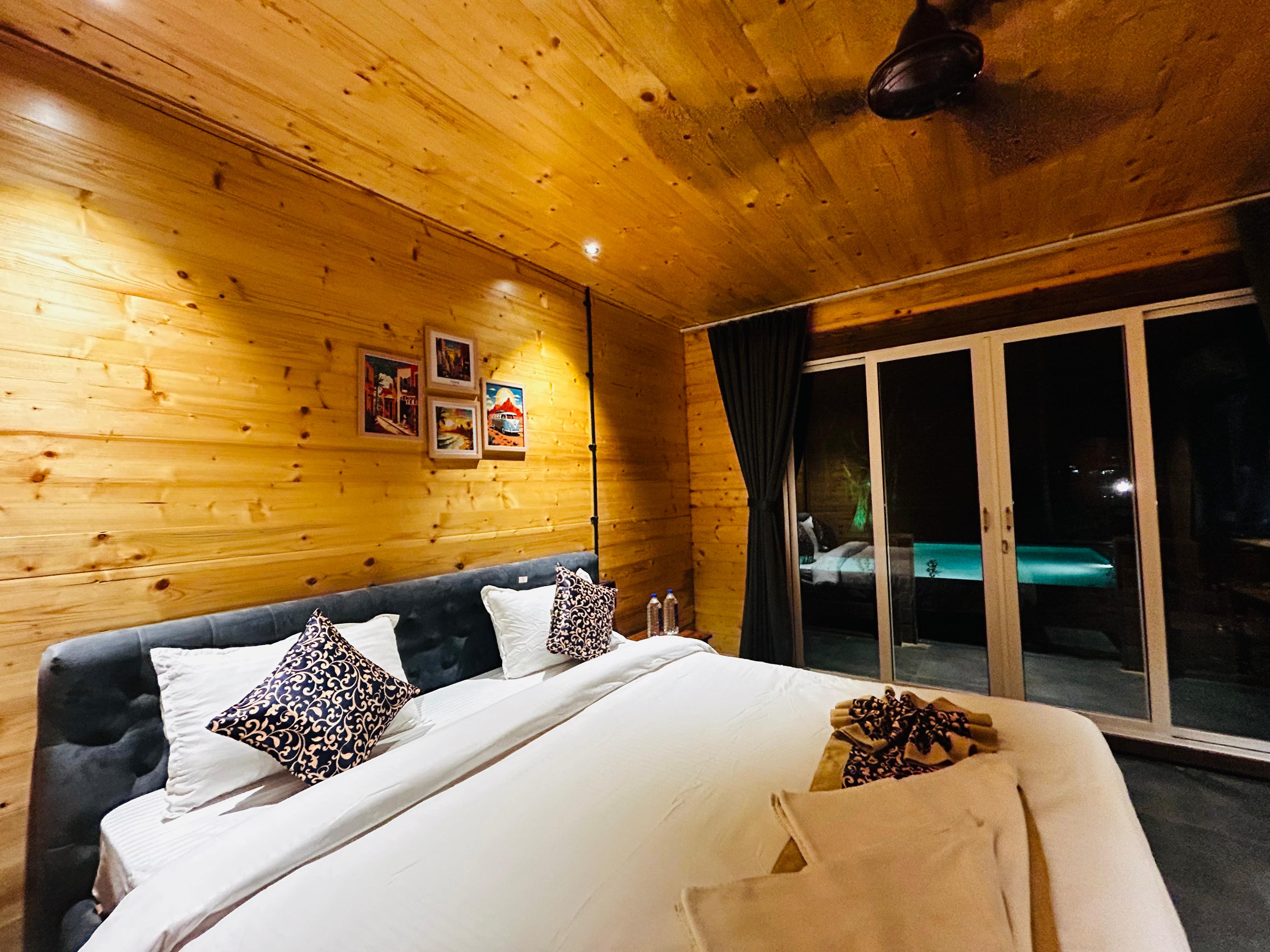 Seclude Eco Cottages - Tap to explore photos