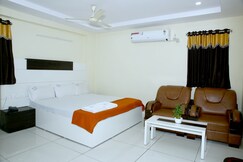 Hotel Swapna Grand