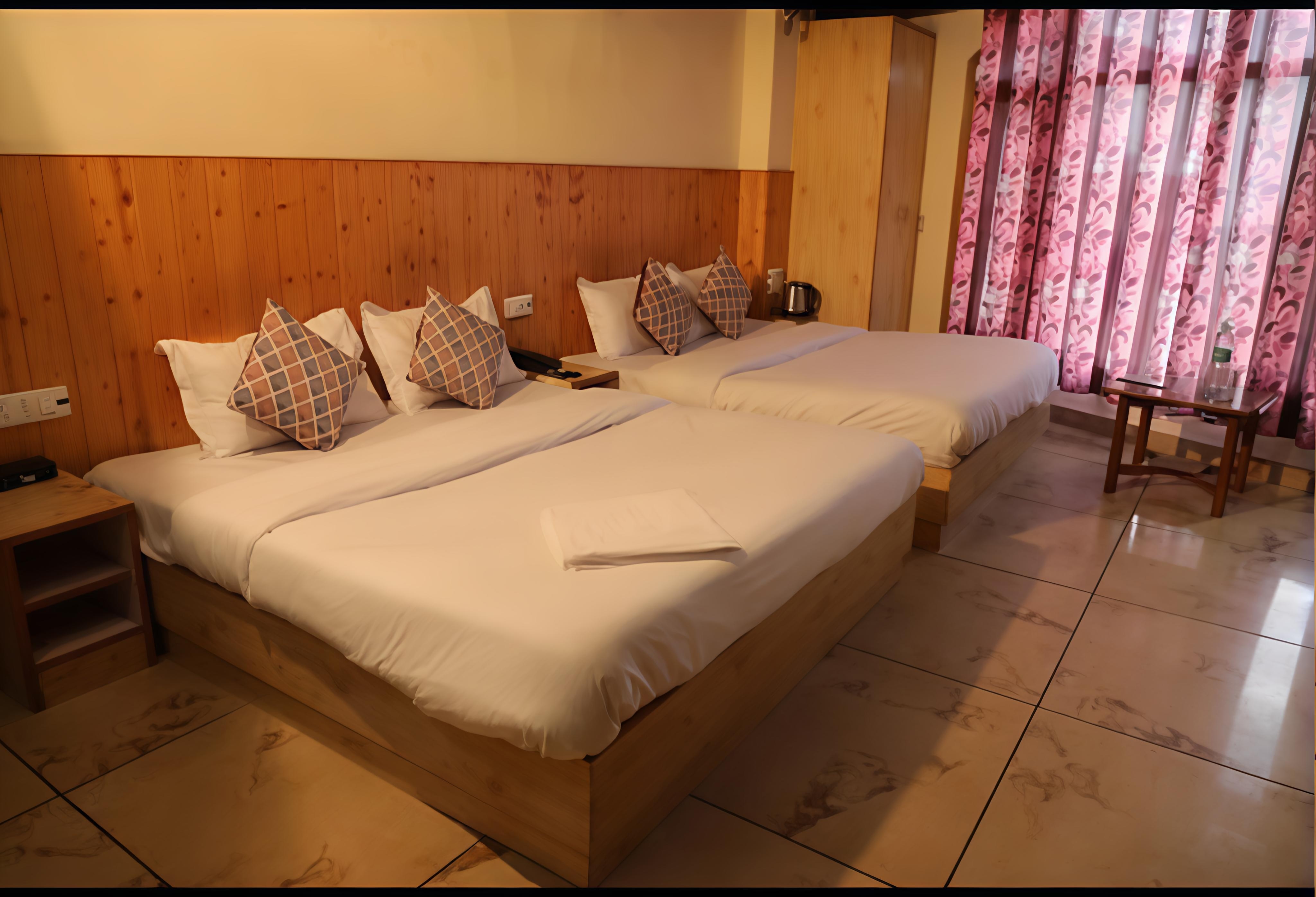 Hote Sita Inn - Tap to explore photos