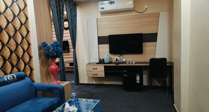 Hotel Holiday Saharsa Room Type - Super Deluxe Room