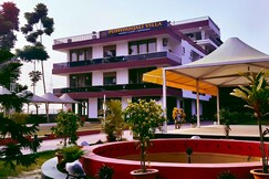HOTEL PUSHPANJALI VILLA