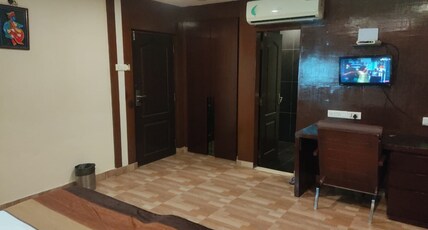 Ambassador Chocolate Inn Room Type - Deluxe