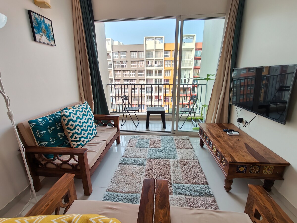 2BHK Glistening Pool front | Zennova Stays - Tap to explore photos