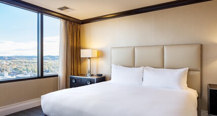 Doubletree by Hilton Billings Room Type - 1 KING BED DELUXE
