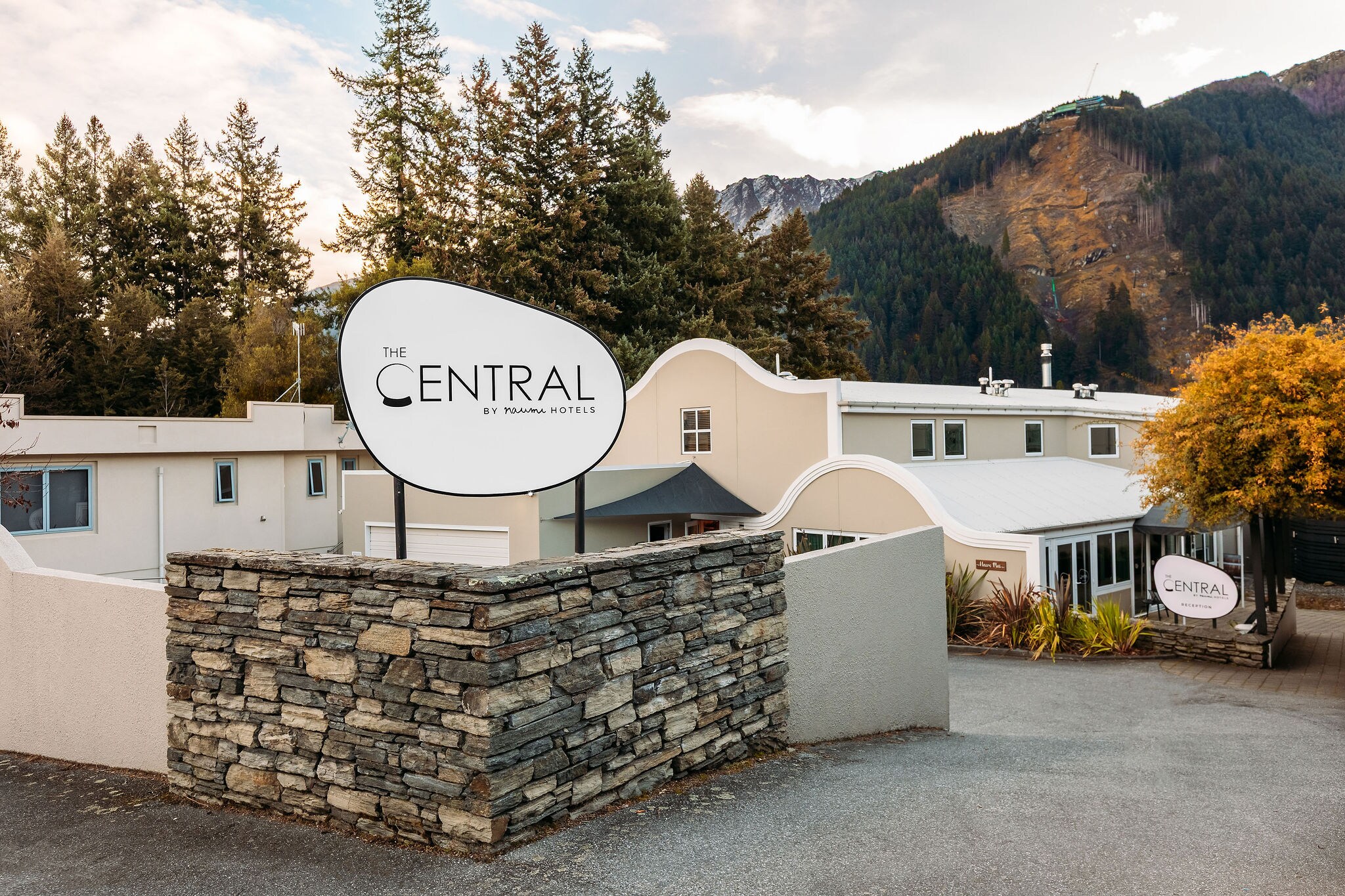 The Central Hotel Queenstown, A Naumi CHAPTER - Tap to explore photos