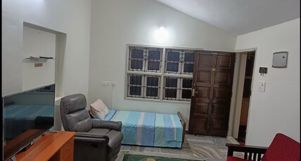 Sonal Homestay Room Type - Garden view Fully furnish 2BRK