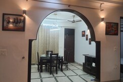 The Quiet Campus Nest