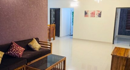 CenturApartments Room Type - Spacious Executive 3-Bedroom Apartment with Balcony