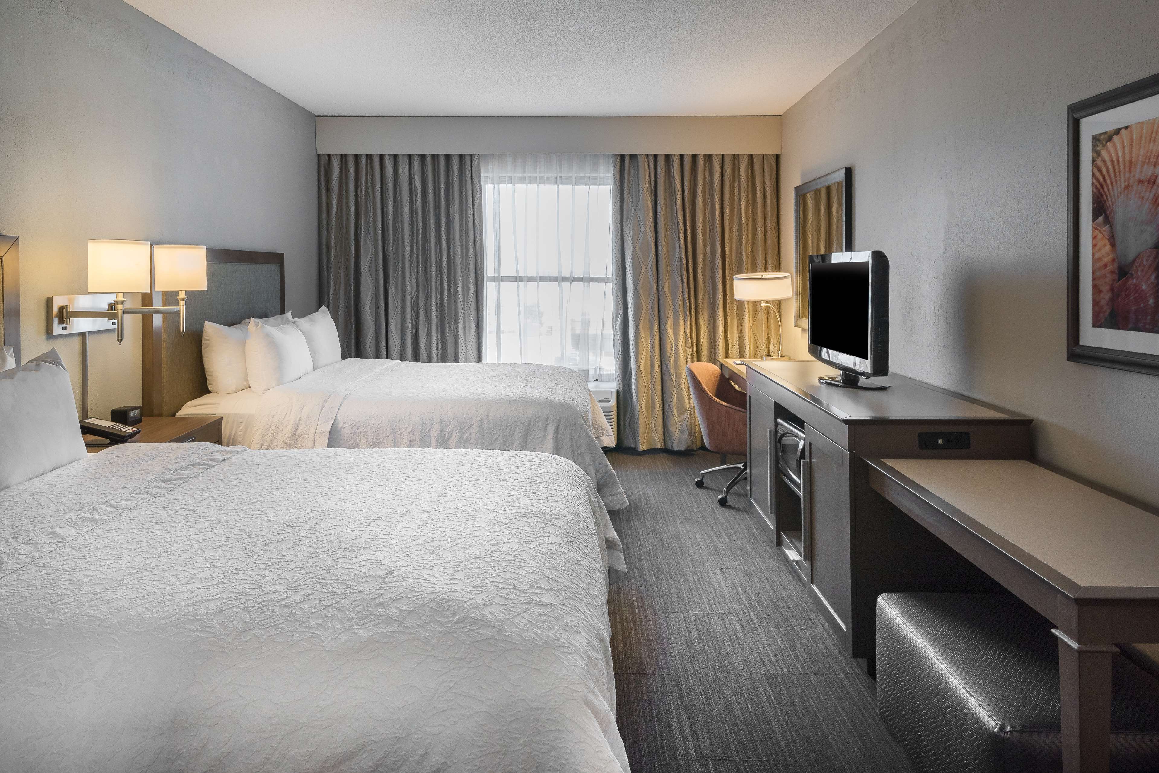 Hampton Inn Myrtle Beach West - Tap to explore photos