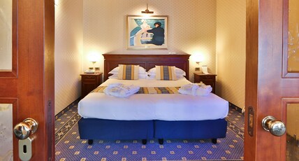 Best Western Classic Hotel Room Type - 1 King Bed, Imperial Suite, Living Area