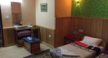Golden Kisa Resort Room Type - DELUXE TWIN