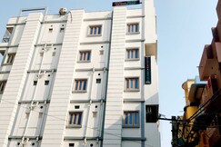 Super Hotel O Divisha