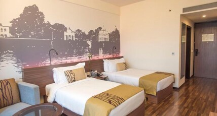 Vivanta Kolkata, EM Bypass Room Type - Superior room city view twin bed
