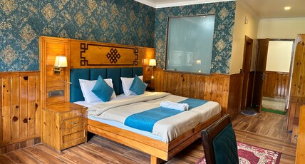 Hotel Wood Castle Room Type - Premium Room