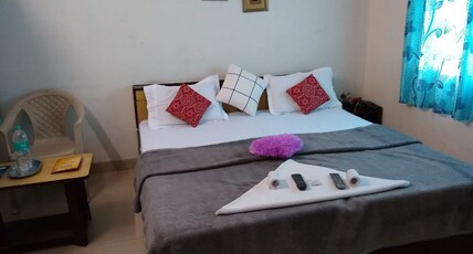 Hotel Grace Room Type - Delux Ac Room