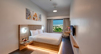 Wescott Hotel Bur Dubai Room Type - Superior Queen Wescott Hotel Bur Dubai Room Type - Superior Queen