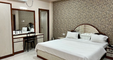 Hotel Paradise Room Type - PREMIUM AC Hotel Paradise Room Type - PREMIUM AC