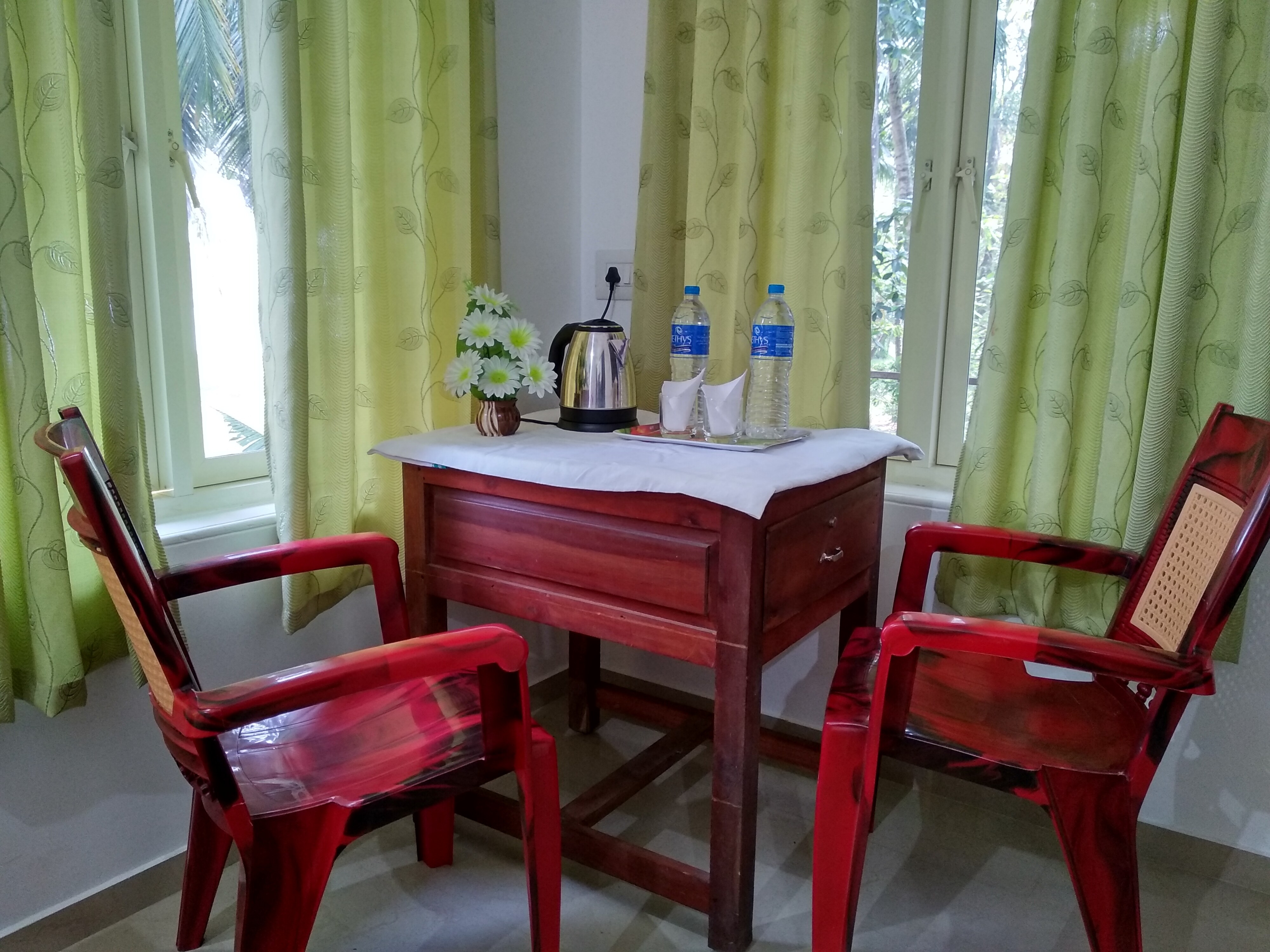 Blue Birds Homestay - Tap to explore photos