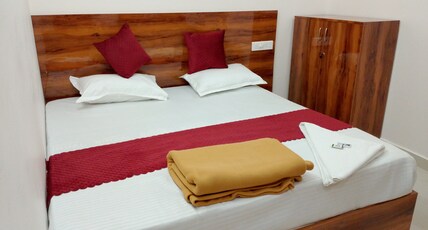 Hotel Shresta Luxury Rooms Room Type - Delux Double Room