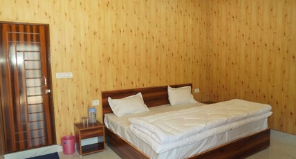 Himalaya View Homestay Room Type - Bedroom 1