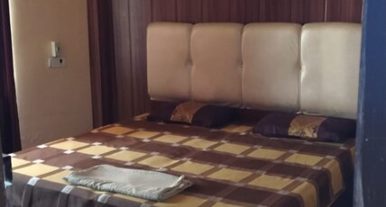Hotel satluj Room Type - 202