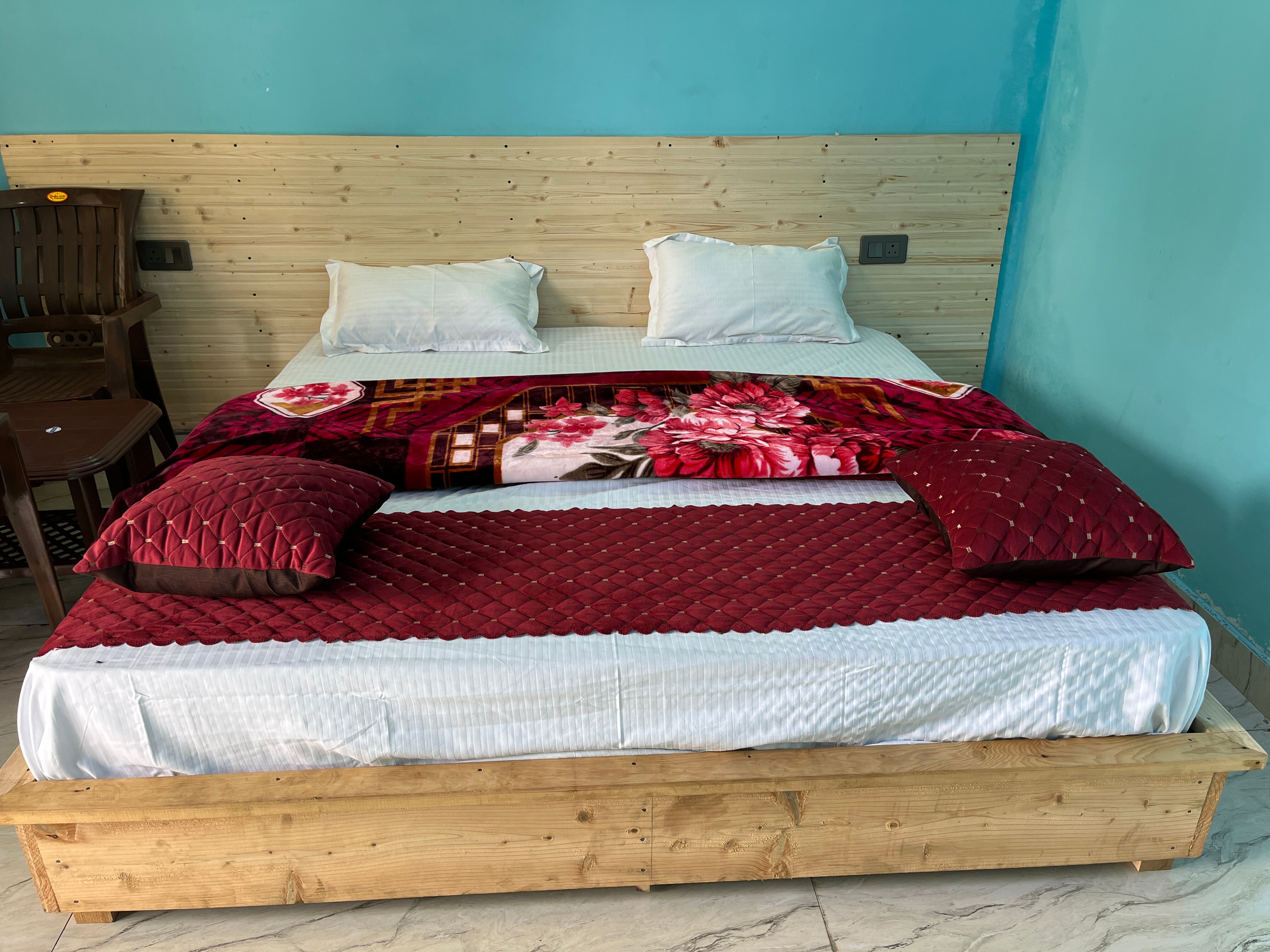 Ganga Valley Homestay - Tap to explore photos