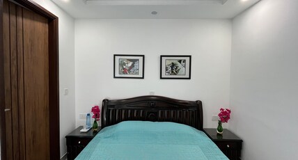Woodpecker Apartment | Rooms & Caretaker Room Type - Deluxe Room
