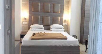Hotel Ganga Residency Room Type - Executive Room