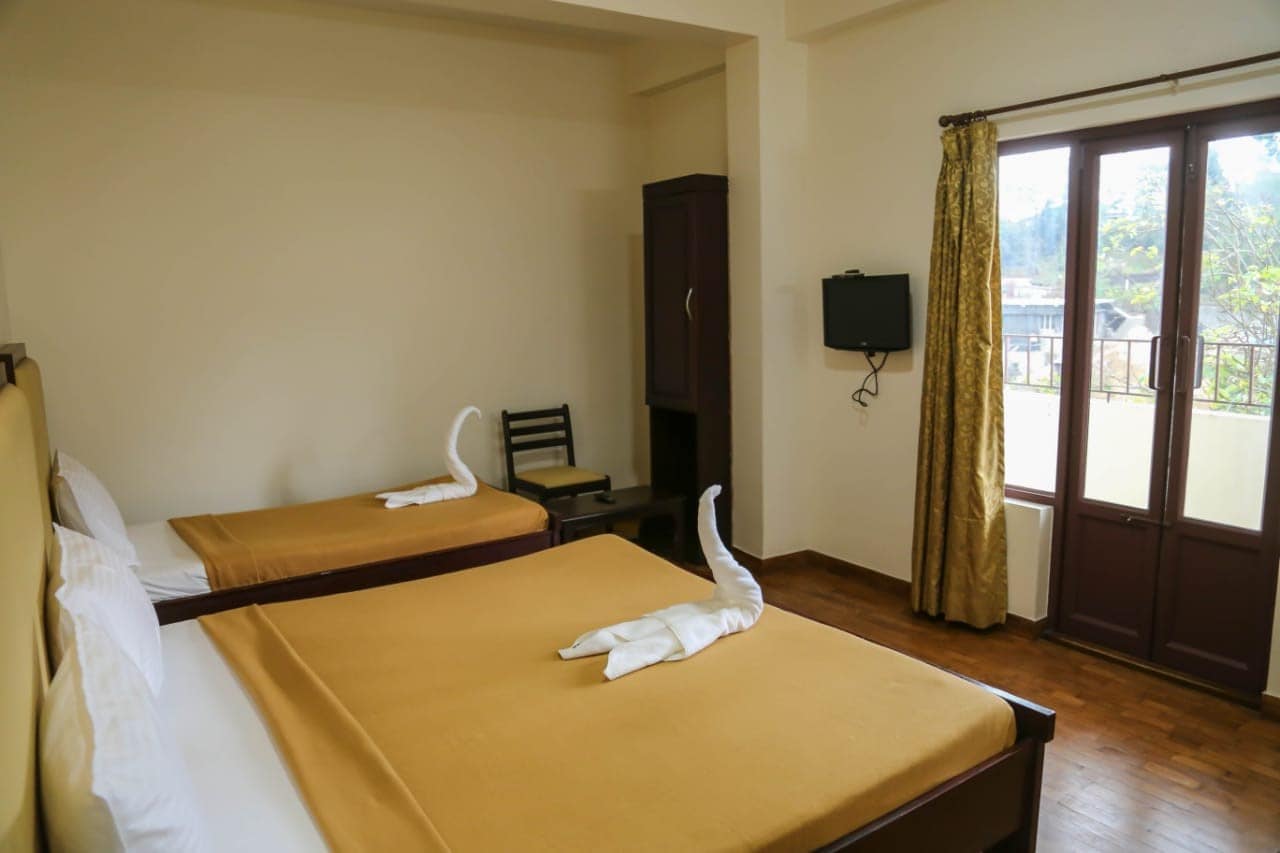 Hotel River View - Tap to explore photos