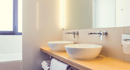 Mercure Braga Centro Room Type - Standard Room with 1 Double Bed - Non Smoking