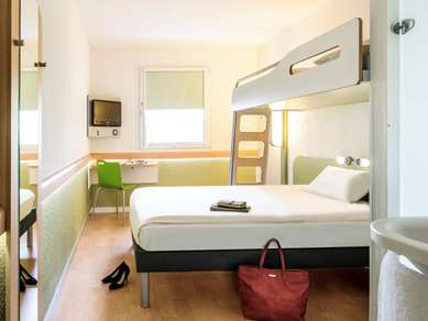 ibis budget Brussels Airport - Tap to explore photos