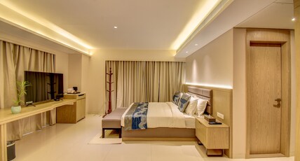 The SSK Solitaire Boutique Hotel and SPA Room Type - City View Suites
