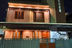 The Urban Villa