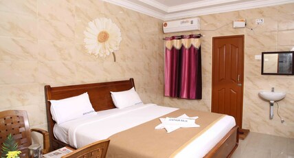 Hotel Senthur Raja AC Room Type - AC Double bed room