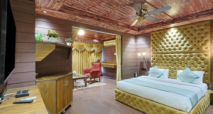 Hotel Venue Inn Room Type - Suite Room
