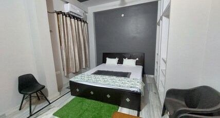 Urmila's HomeStay Room Type - Bedroom 2