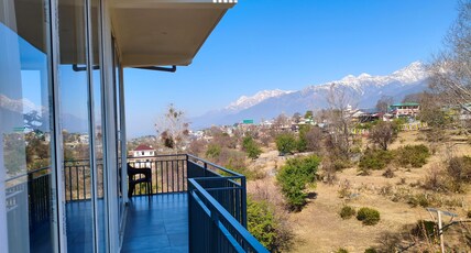 AeroVale Lodge Guest House and restaurant Room Type - Luxury Room with Balcony and Mountain View AeroVale Lodge Guest House and restaurant Room Type - Luxury Room with Balcony and Mountain View