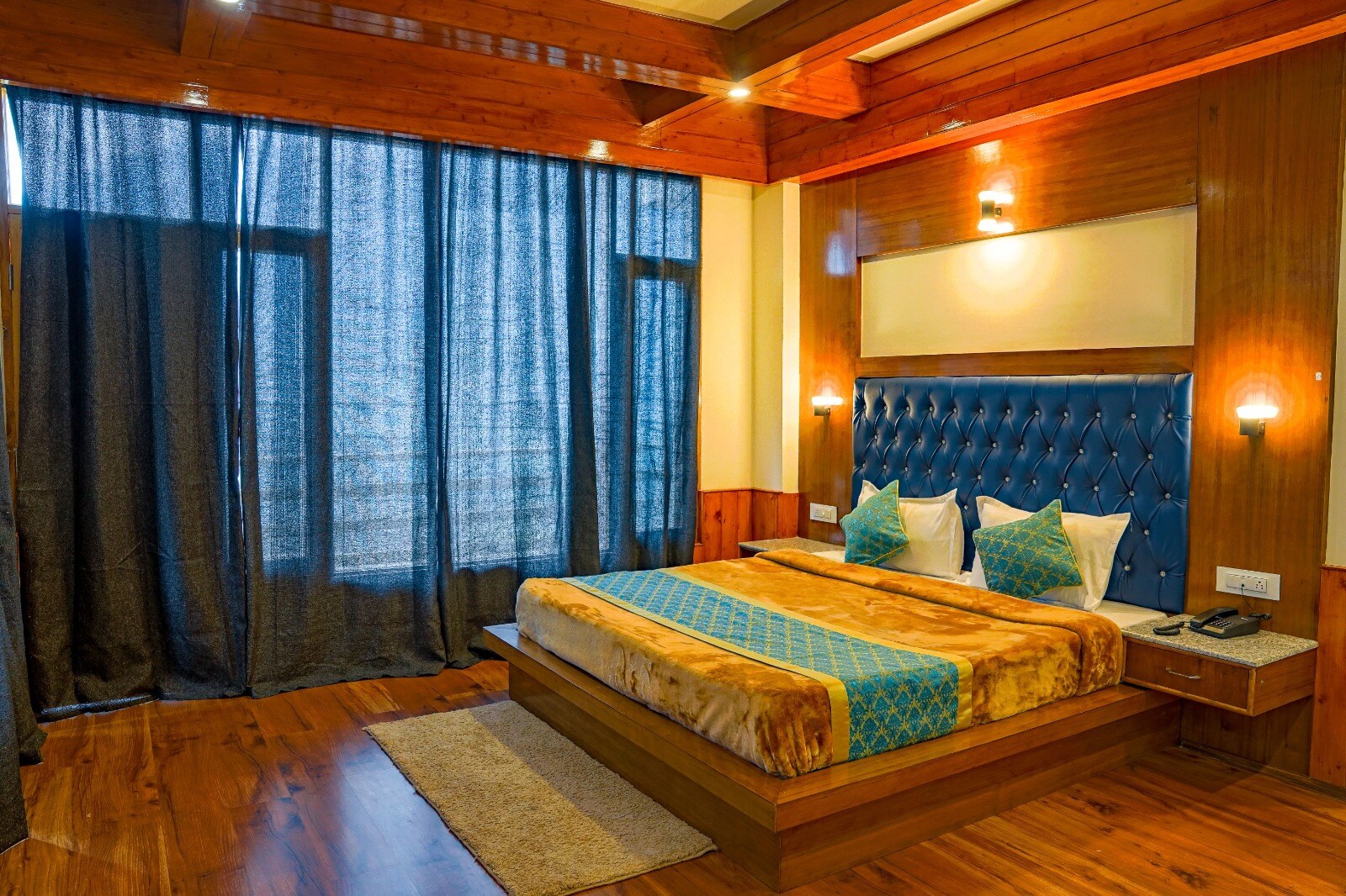 Skycity Manali - Tap to explore photos