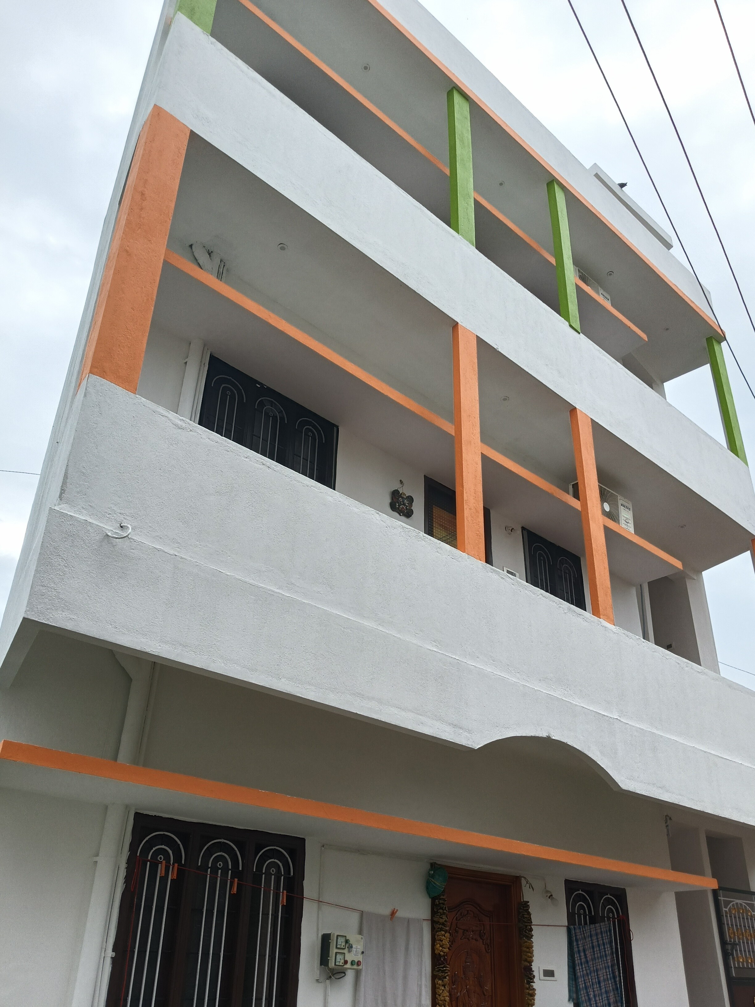 M M HOMESTAY - Tap to explore photos